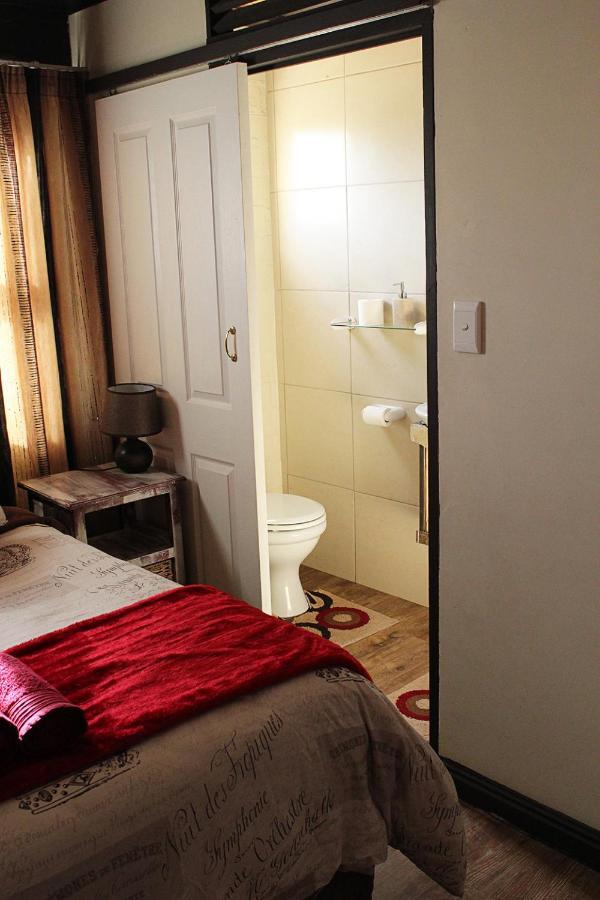 African Adventures Accommodation دوربانفيل المظهر الخارجي الصورة